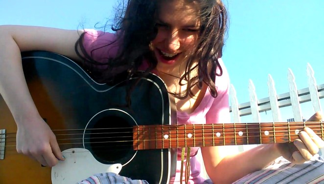 vlcsnap-2013-04-22-19h41m35s92 (2)